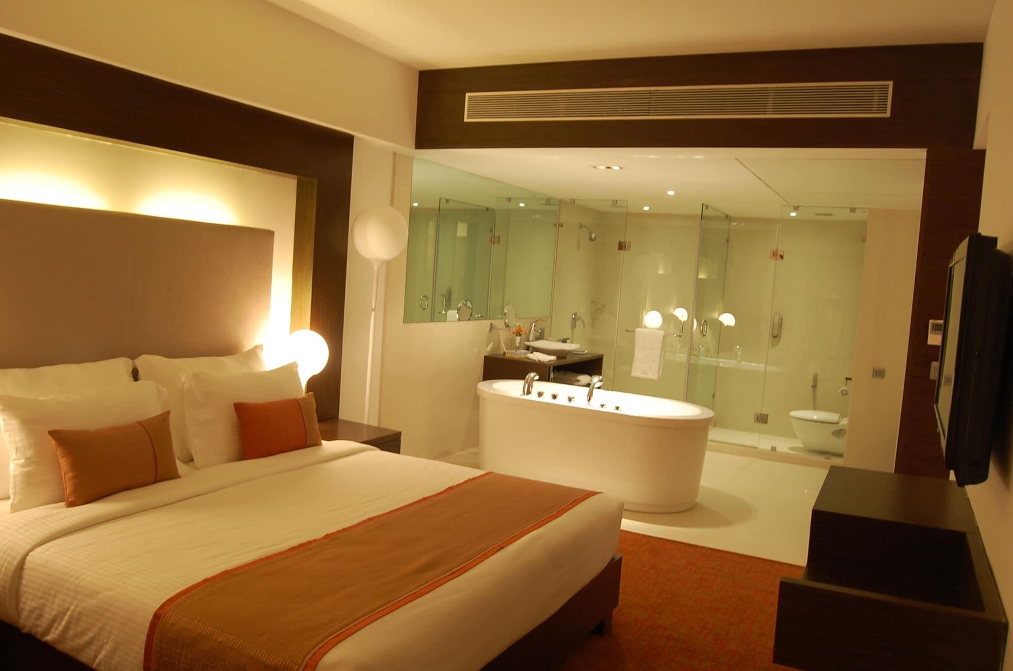 The Pride Hotel, Bangalore Bagian luar foto