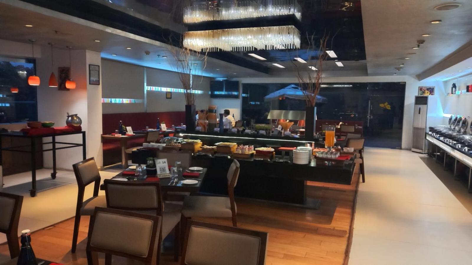 The Pride Hotel, Bangalore Bagian luar foto